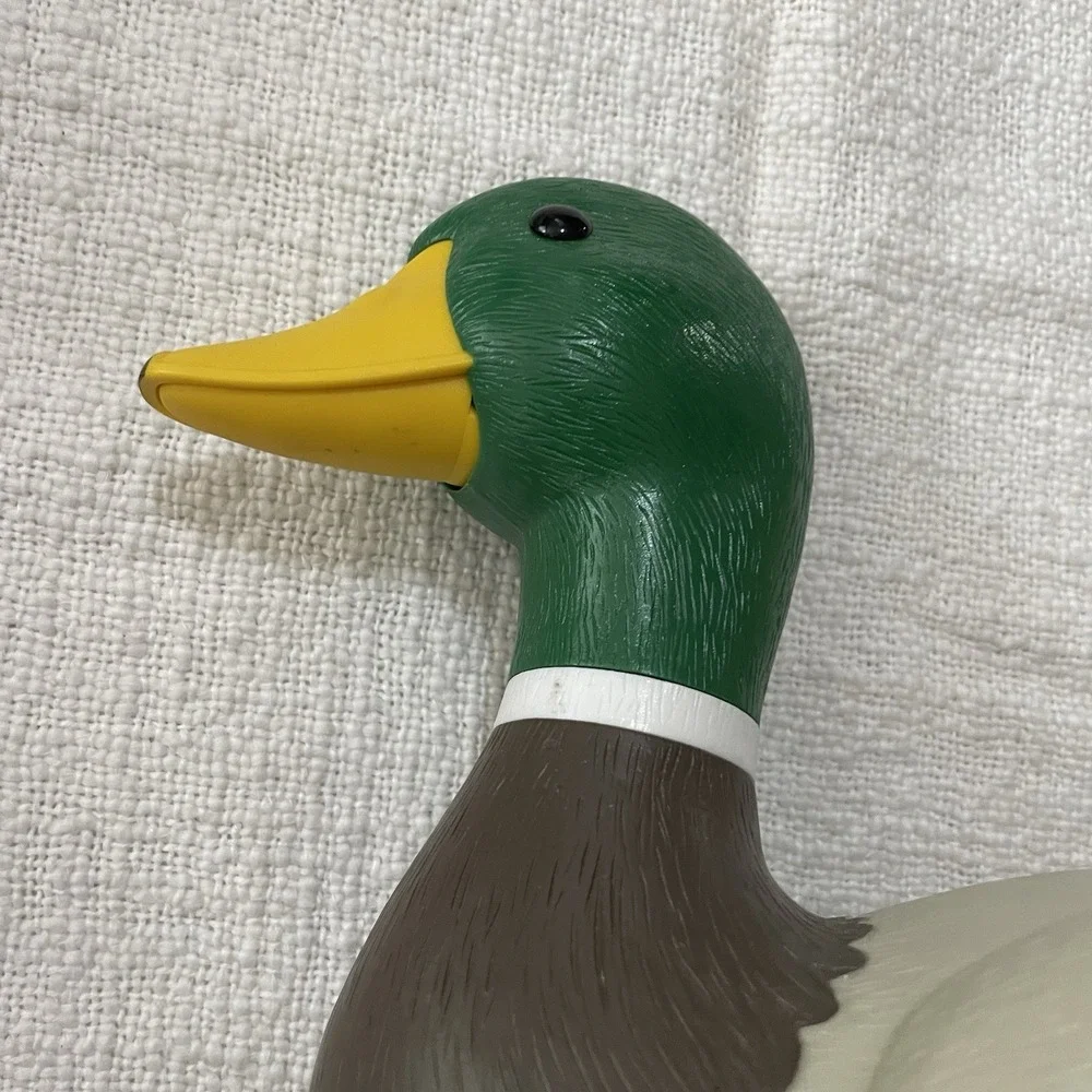 Duck Dynasty T.V. Show Talking Duck Plays 12 Real Clip 2 Songs Works Collectible